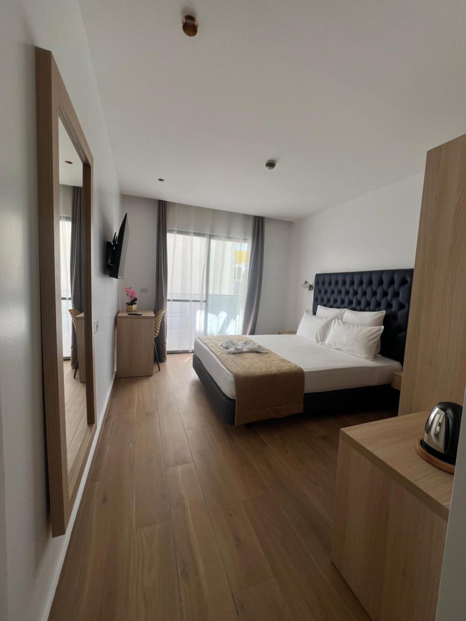 טאראפל Hotel Blue Sky מראה חיצוני תמונה