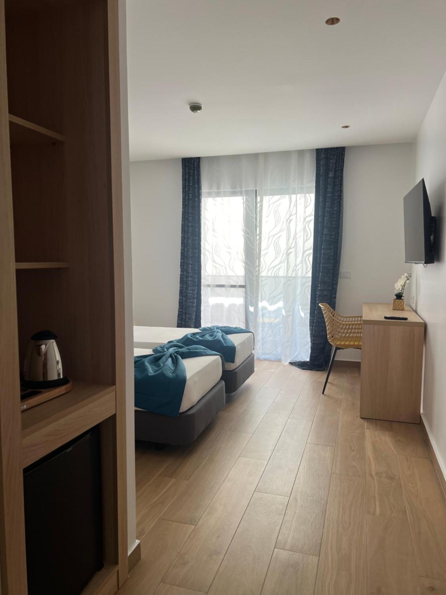 טאראפל Hotel Blue Sky מראה חיצוני תמונה