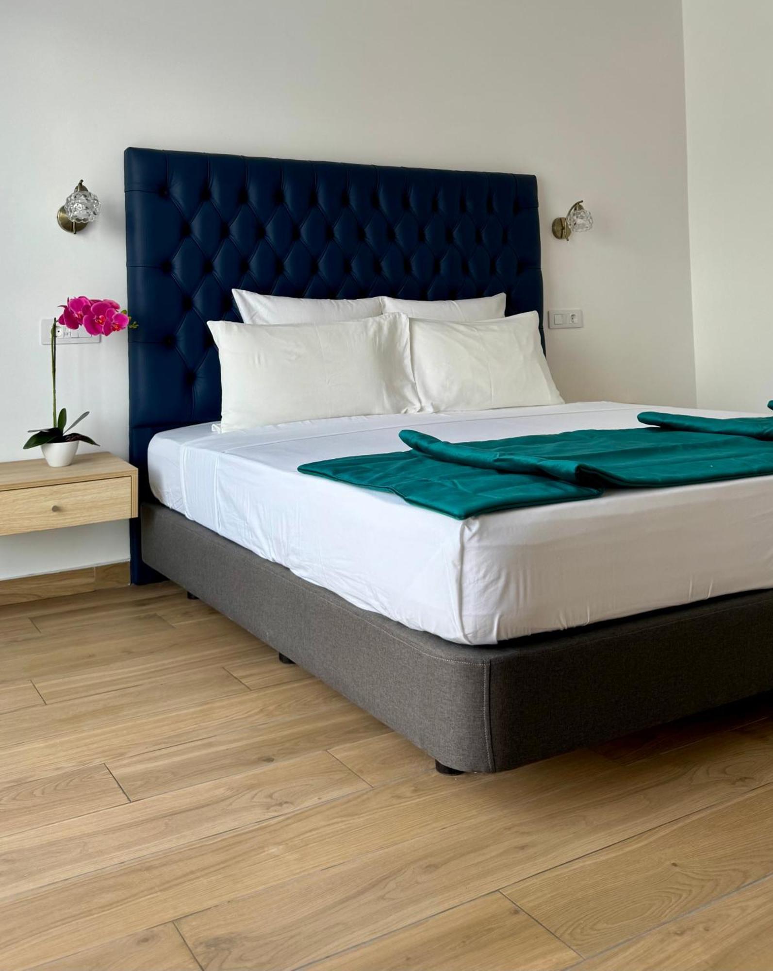 טאראפל Hotel Blue Sky מראה חיצוני תמונה