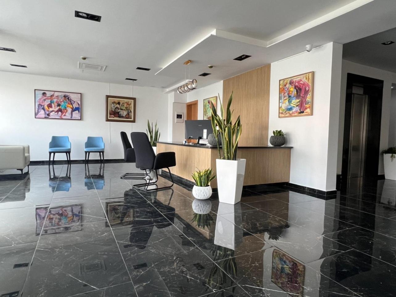 טאראפל Hotel Blue Sky מראה חיצוני תמונה